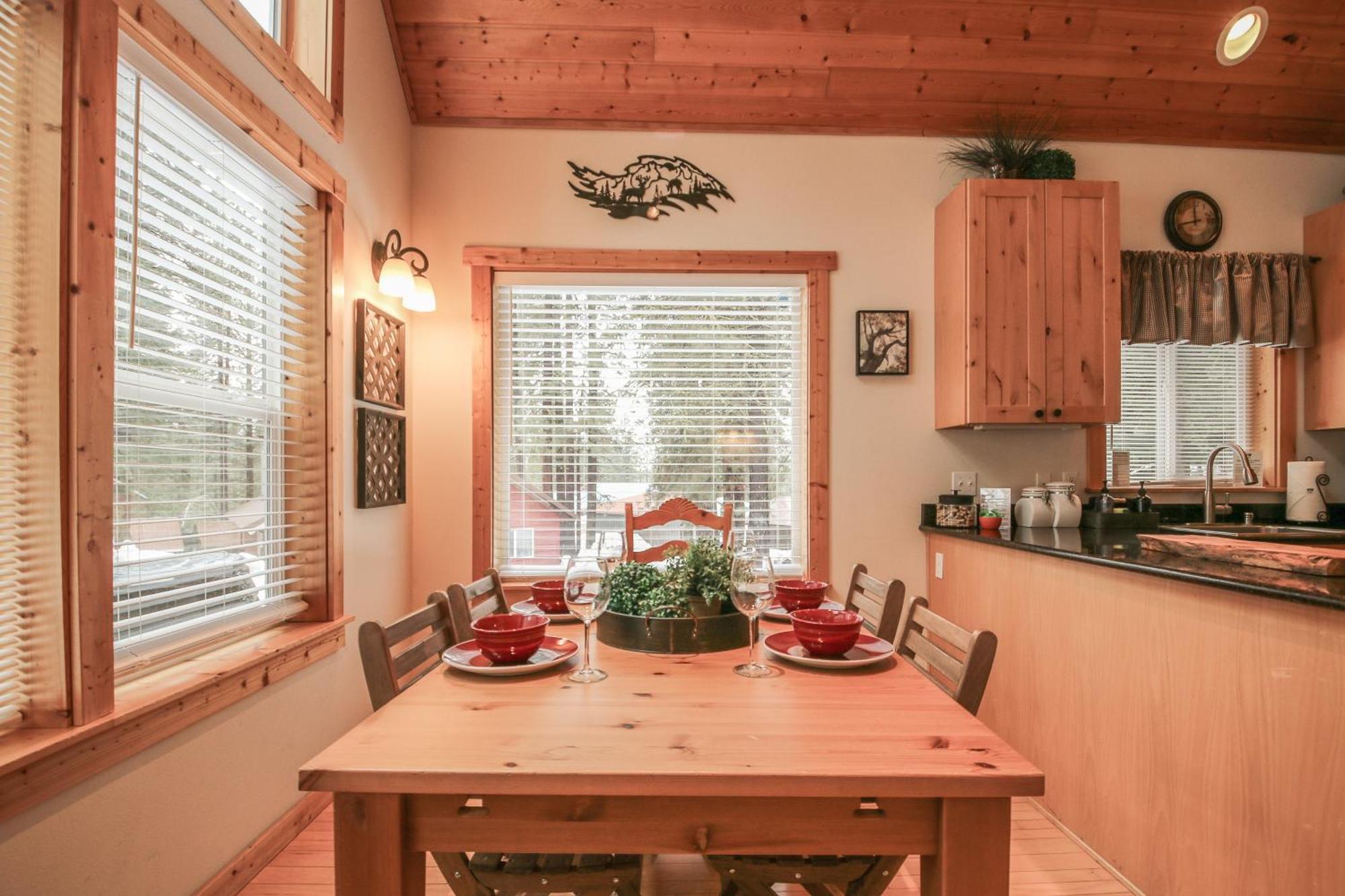 Cascade Adventure Cabin By Nw Comfy Cabins Leavenworth Exterior photo